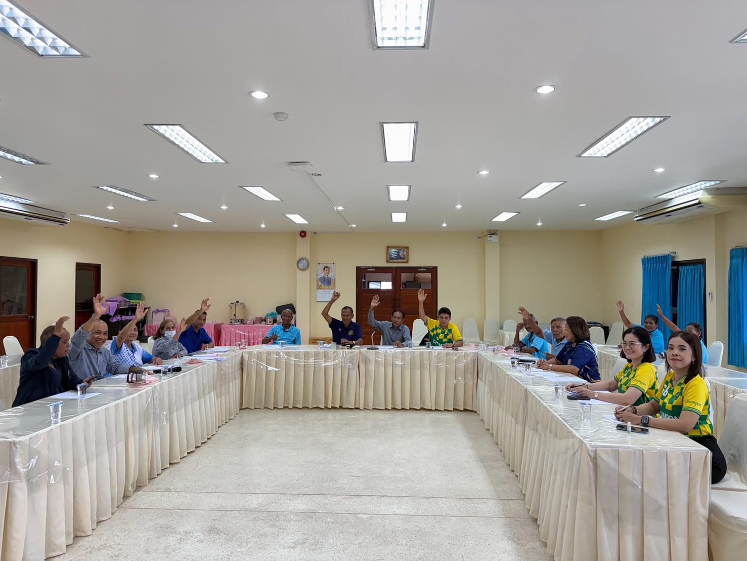 ประชุมโครงการจัดงานประเพณีวันสงกรานต์ (รดน้ำขอพรผู้สูงอายุ) ประจำปี 2569