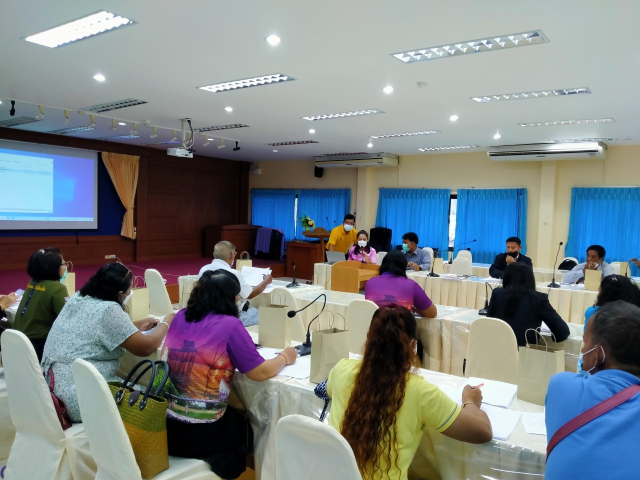 ประชุมคณะกรรมการกองทุนหลักประกันสุขภาพตำบล